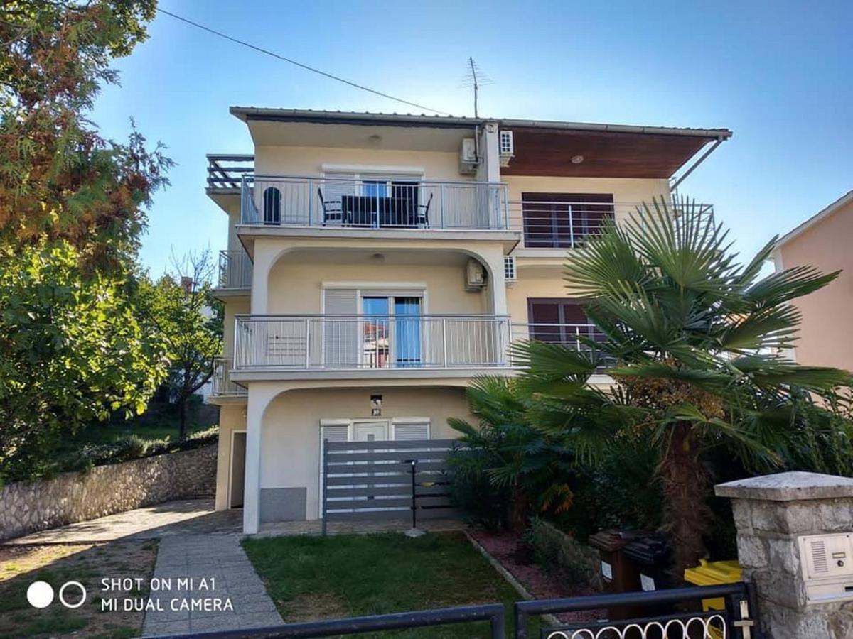 Apartment Vesel Malinska Exterior foto